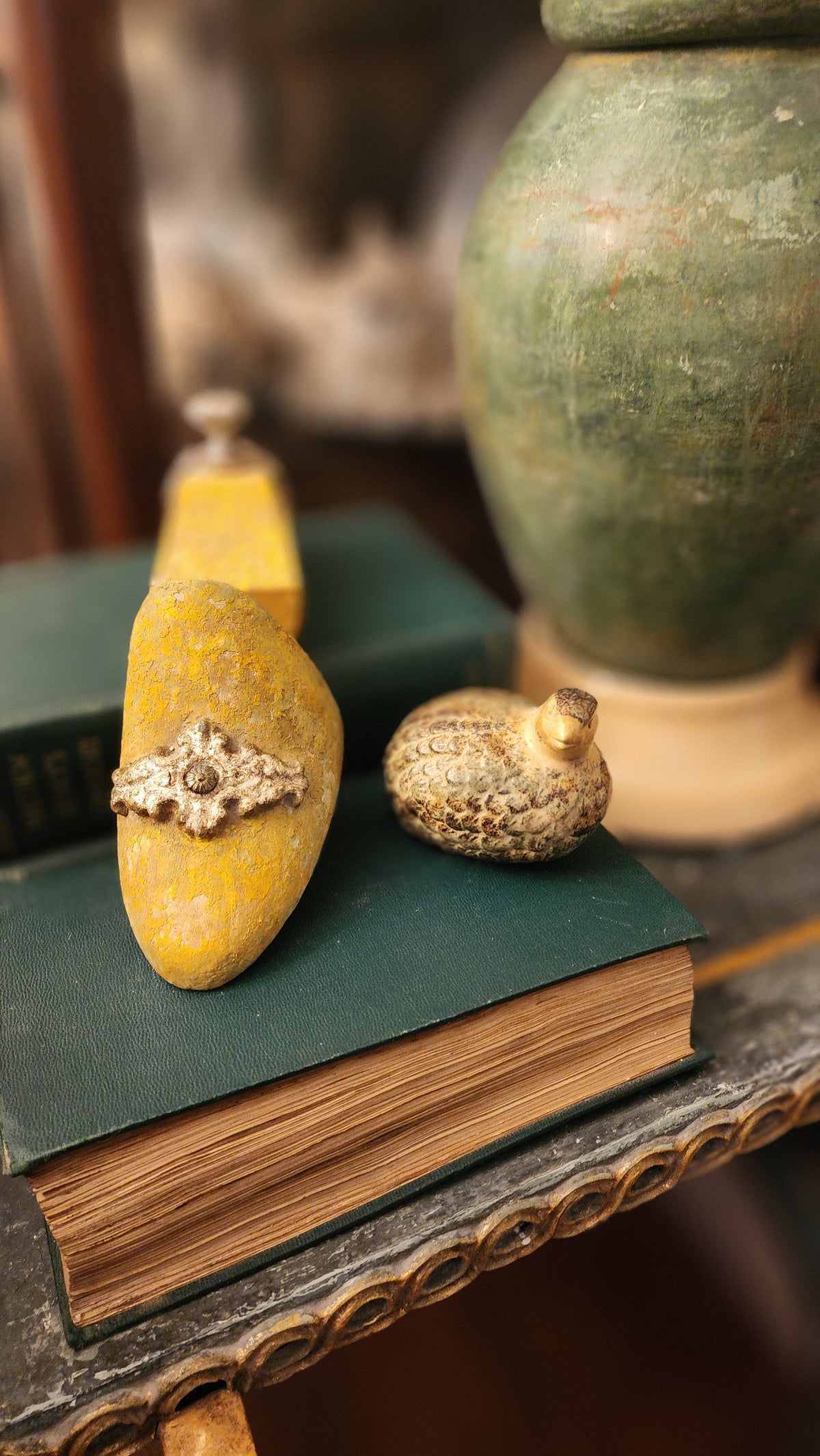 Golden Ochre Timeworn Architectural Shoe Mould
